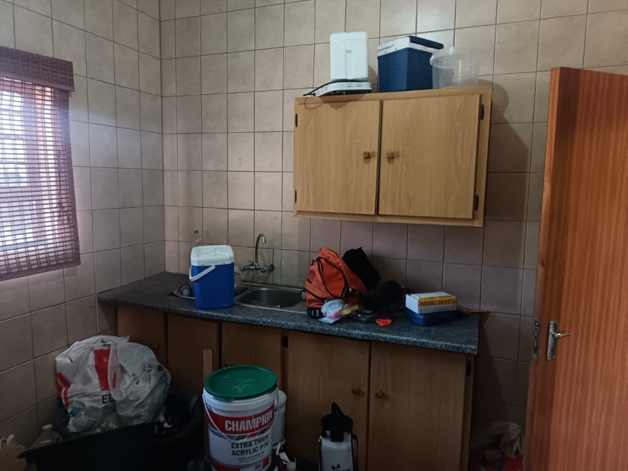 4 Bedroom Property for Sale in Minerva Gardens Northern Cape